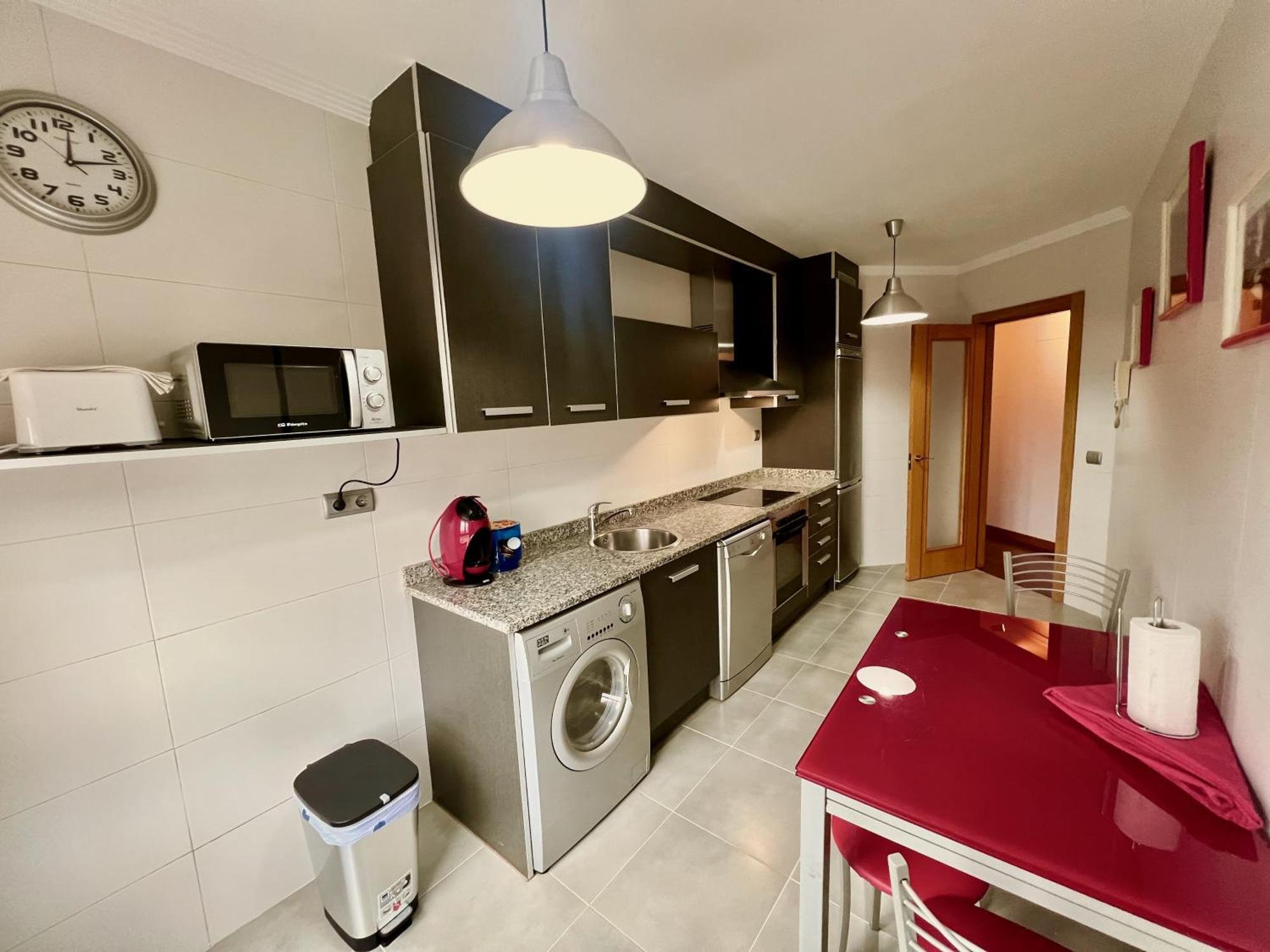 Apartamento Europa Jardin Oviedo Exteriör bild