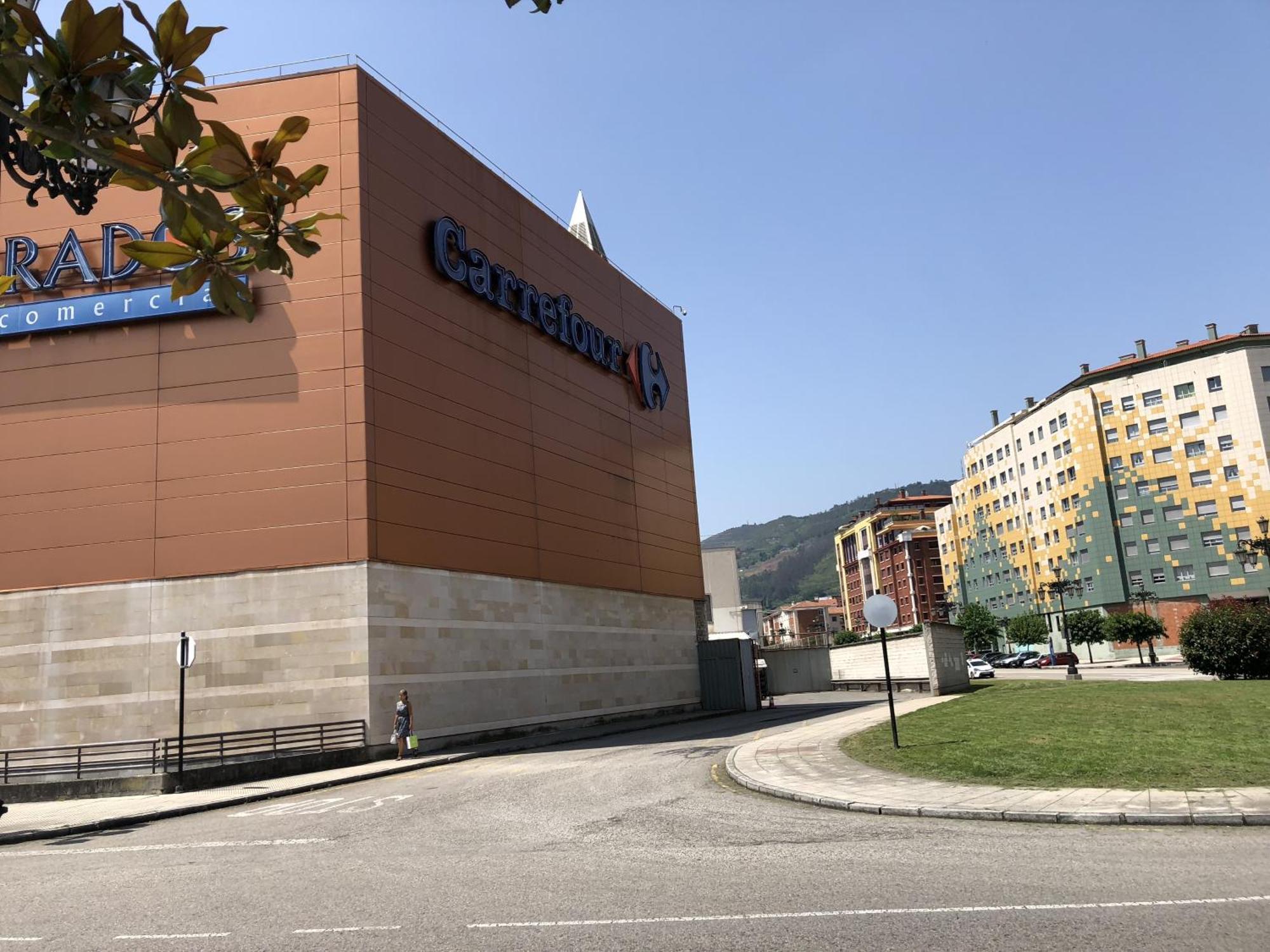 Apartamento Europa Jardin Oviedo Exteriör bild