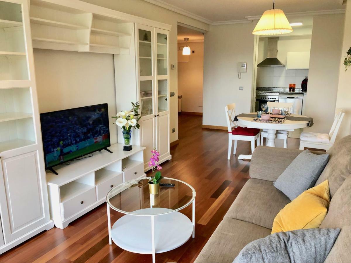 Apartamento Europa Jardin Oviedo Exteriör bild